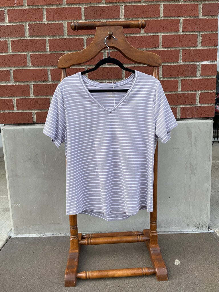 (XL) Comfy Striped V-Neck T-Shirt