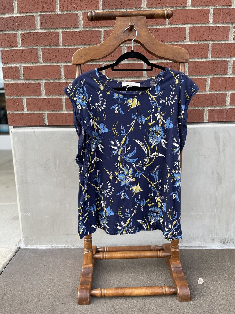 (L) Floral Cap-Sleeve Top
