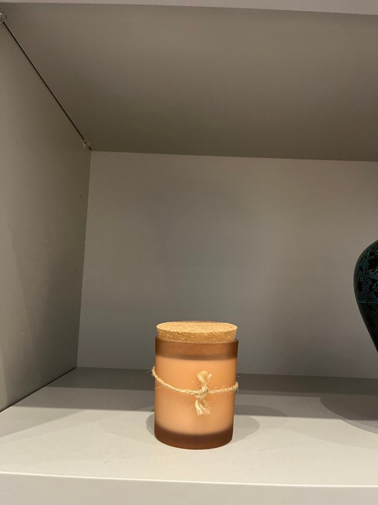 100% Soy Wax Candle w. Cork Lid