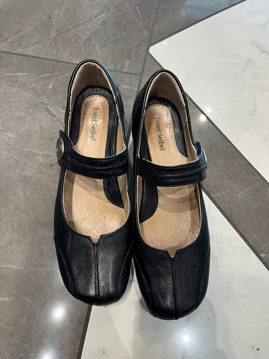 (37) Mary Jane Style Low Heels