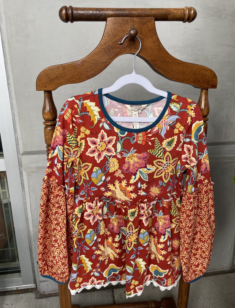 (10) NWT LS Bright Floral Top