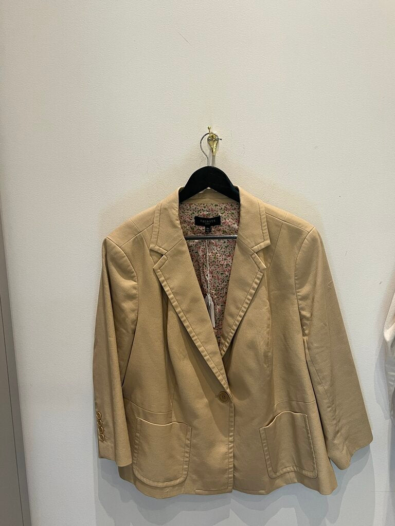 Light Weight, One-Button Cotton Blazer
