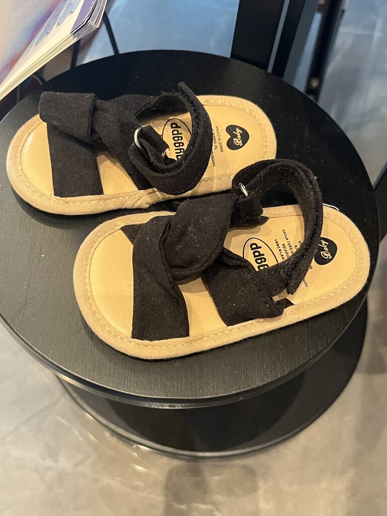 Soft soled fabric sandals
