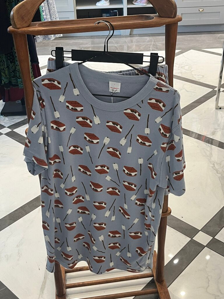 (L) S'mores Patterned Pajama Set